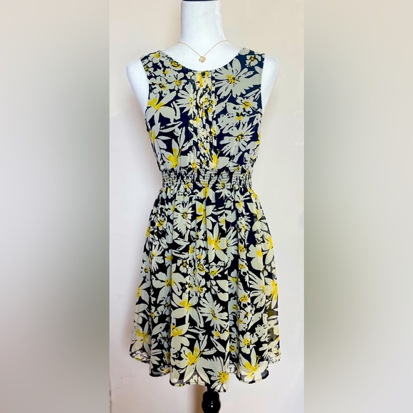 Zara Basic Sleeveless Black, flower print Dress Size M / never worn. Without tag - Picture 1 of 10